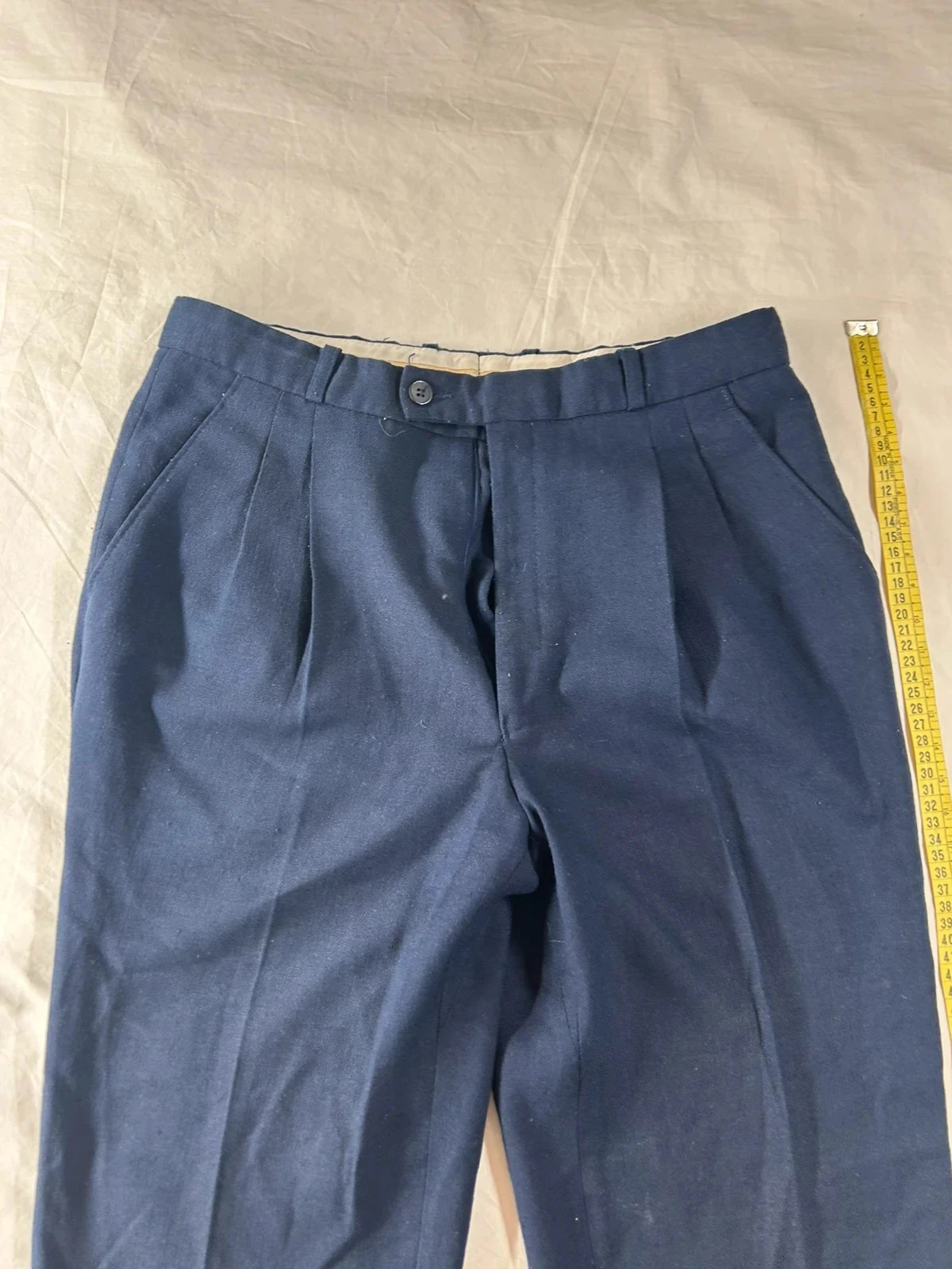 Navy blue suit trousers from Galeries collections in wool size 44 – photo 2
